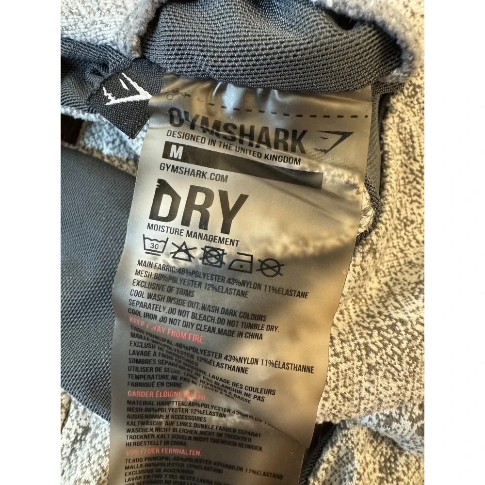 GymShark‎ Womens Sports Bra Medium Dry Management Gray Discontinued Ladies Top